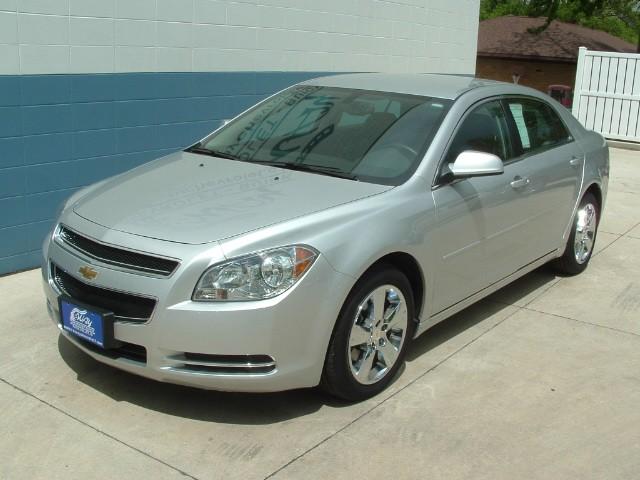 Chevrolet Malibu 2011 photo 1