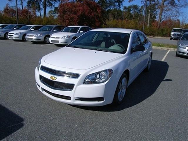 Chevrolet Malibu 2012 photo 2