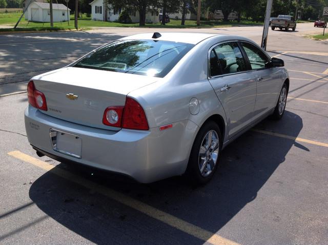 Chevrolet Malibu 2012 photo 4