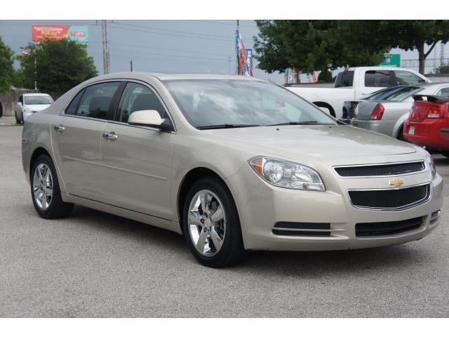 Chevrolet Malibu 2012 photo 2