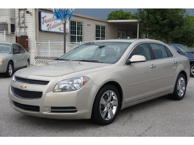 Chevrolet Malibu 2012 photo 3