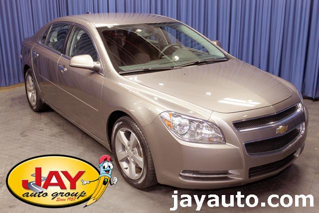 Chevrolet Malibu 2012 photo 4