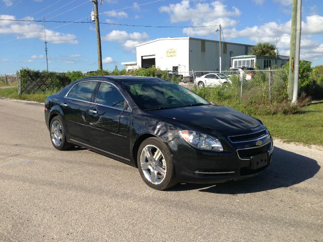 Chevrolet Malibu Supercab XL Sedan