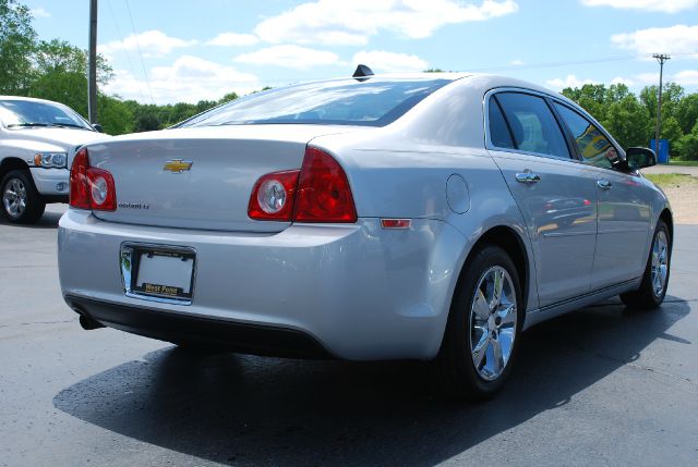 Chevrolet Malibu 2012 photo 24