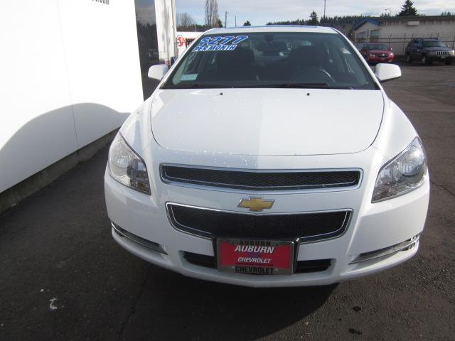 Chevrolet Malibu 2012 photo 2