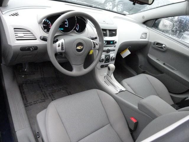 Chevrolet Malibu 2012 photo 4