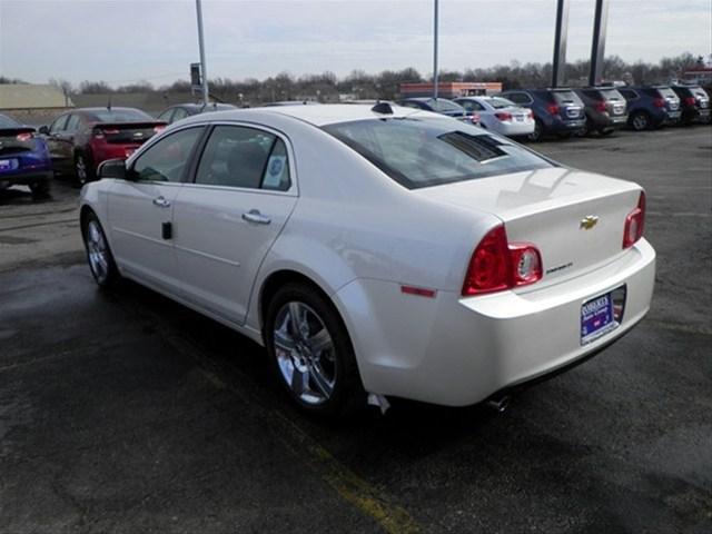 Chevrolet Malibu 2012 photo 4