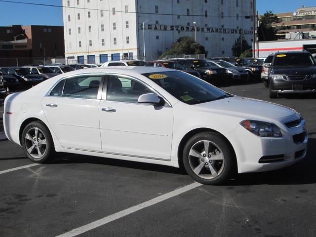 Chevrolet Malibu 2012 photo 3