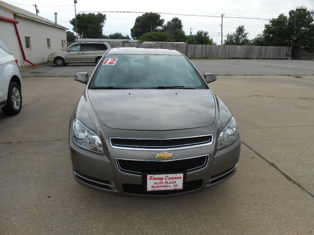 Chevrolet Malibu 2012 photo 2