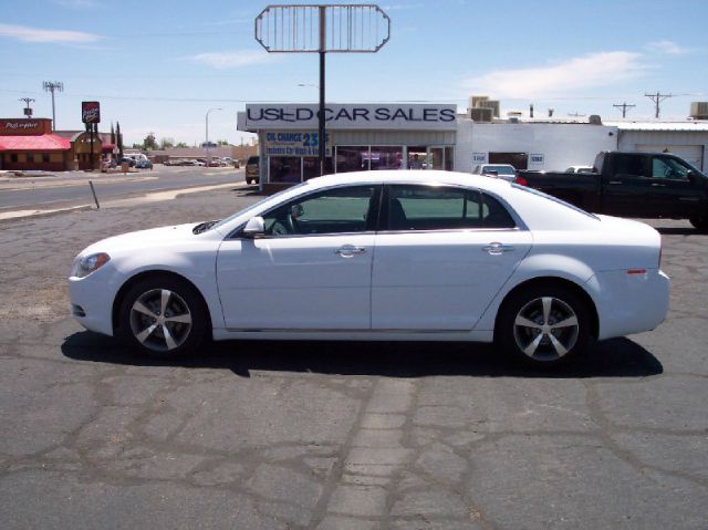 Chevrolet Malibu 2012 photo 2