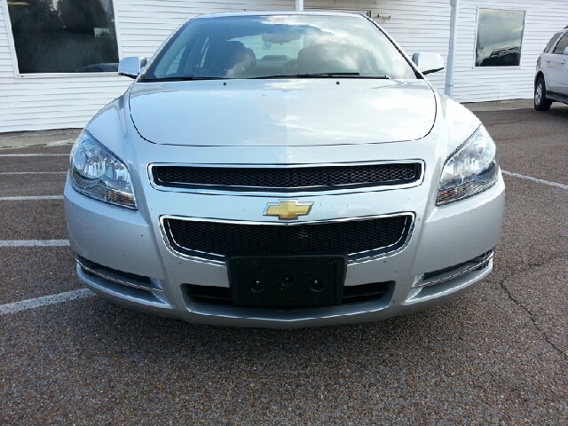 Chevrolet Malibu 2012 photo 3