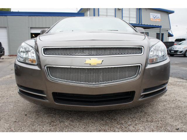 Chevrolet Malibu 2012 photo 1