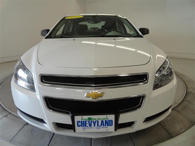 Chevrolet Malibu 2012 photo 3