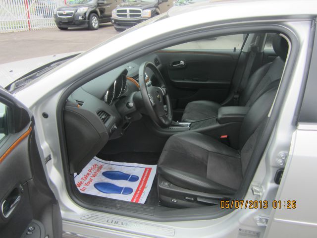 Chevrolet Malibu 2012 photo 12