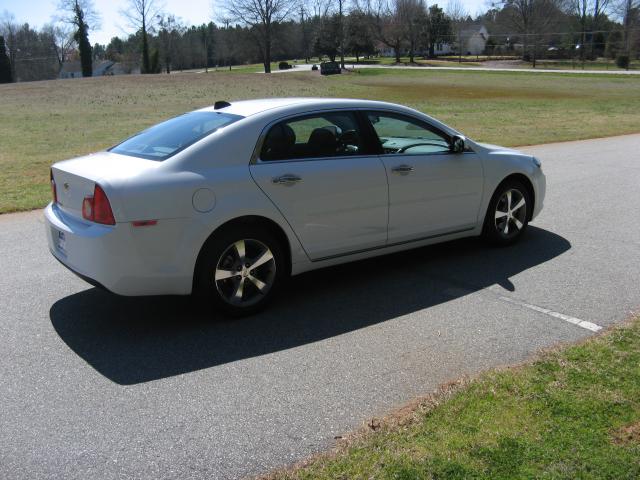 Chevrolet Malibu 2012 photo 3