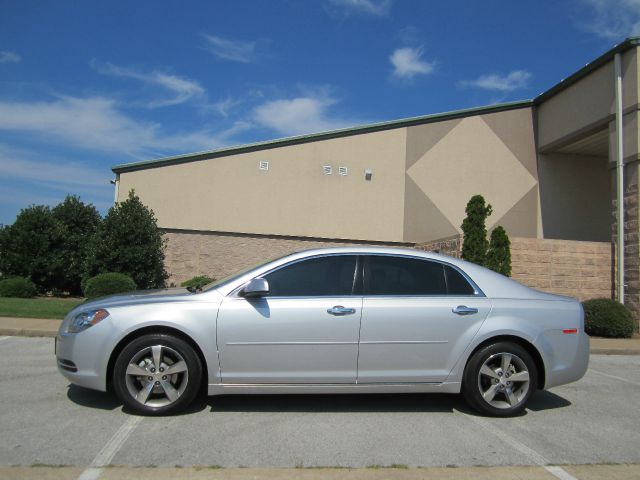 Chevrolet Malibu 2012 photo 3