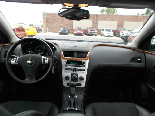 Chevrolet Malibu 2012 photo 12