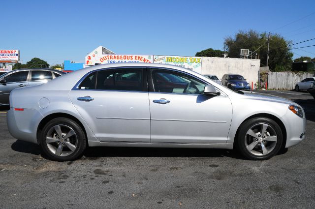 Chevrolet Malibu 2012 photo 2