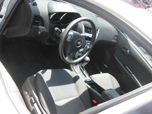 Chevrolet Malibu 2012 photo 2