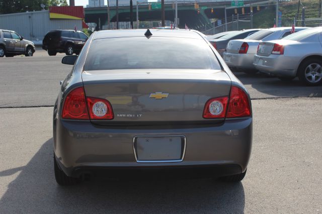 Chevrolet Malibu 2012 photo 1