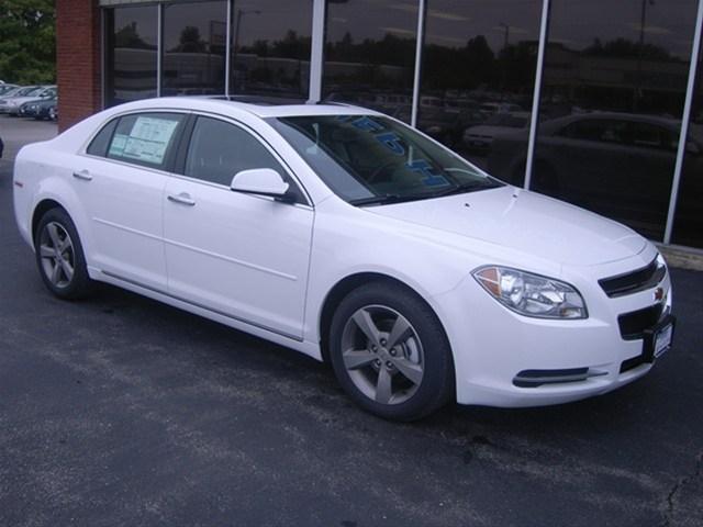 Chevrolet Malibu 2012 photo 2