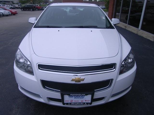 Chevrolet Malibu 2012 photo 3