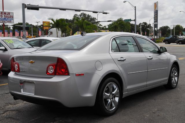 Chevrolet Malibu 2012 photo 3