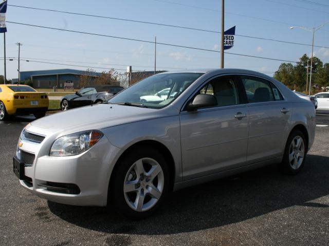 Chevrolet Malibu 2012 photo 3