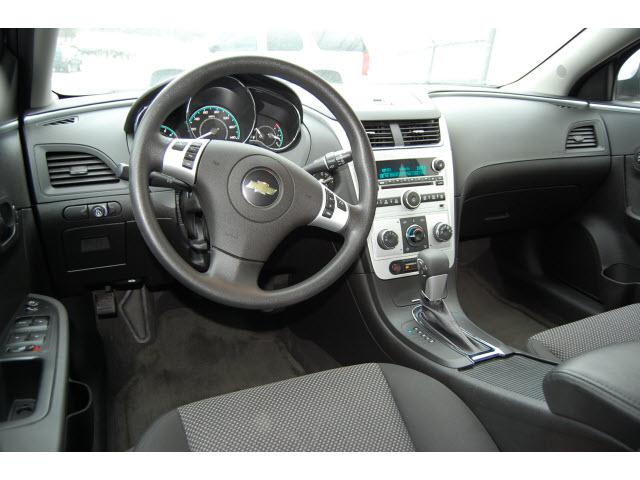 Chevrolet Malibu 2012 photo 4