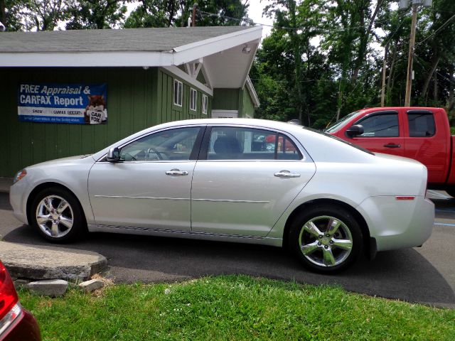 Chevrolet Malibu 2012 photo 3