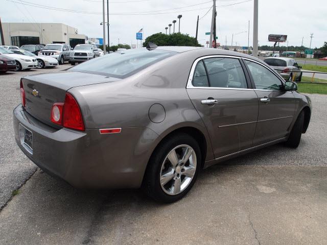 Chevrolet Malibu 2012 photo 4