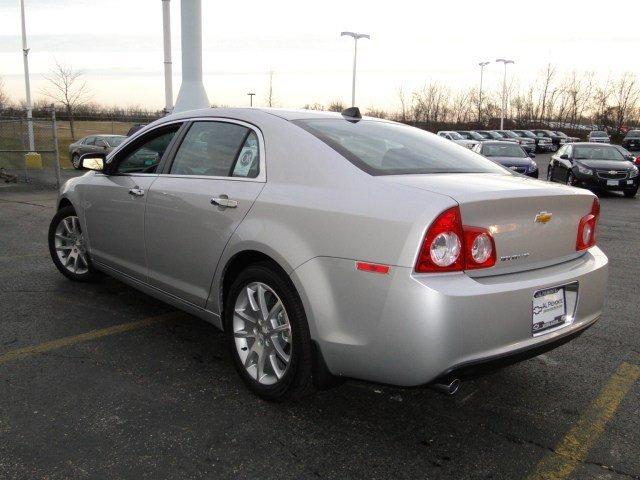 Chevrolet Malibu 2012 photo 3