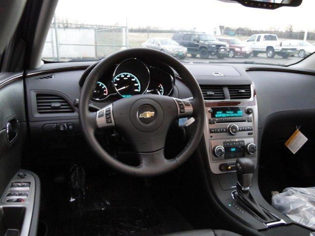 Chevrolet Malibu 2012 photo 4