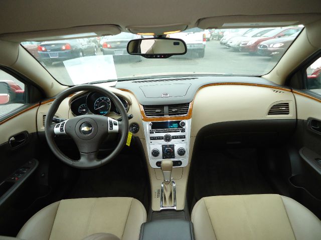 Chevrolet Malibu 2012 photo 3