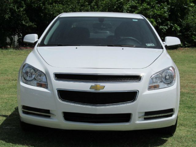 Chevrolet Malibu 2012 photo 2