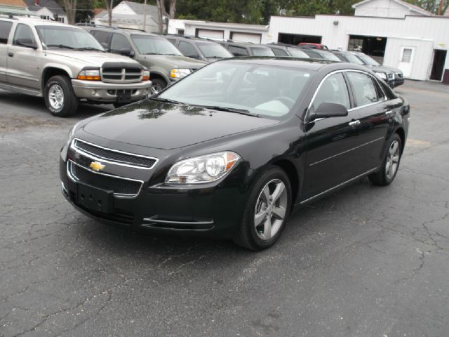 Chevrolet Malibu 2012 photo 3