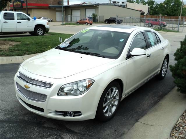 Chevrolet Malibu 2012 photo 12