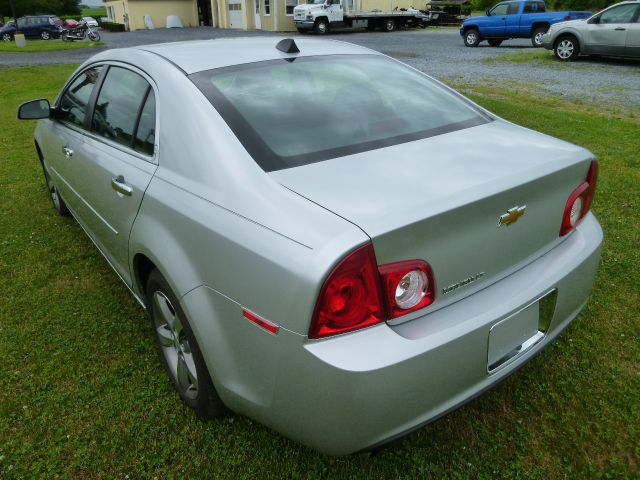 Chevrolet Malibu 2012 photo 2