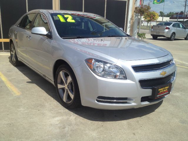 Chevrolet Malibu 2012 photo 2