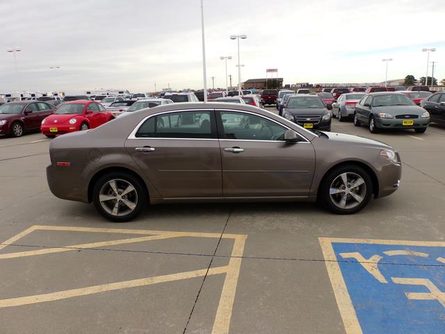 Chevrolet Malibu 2012 photo 1