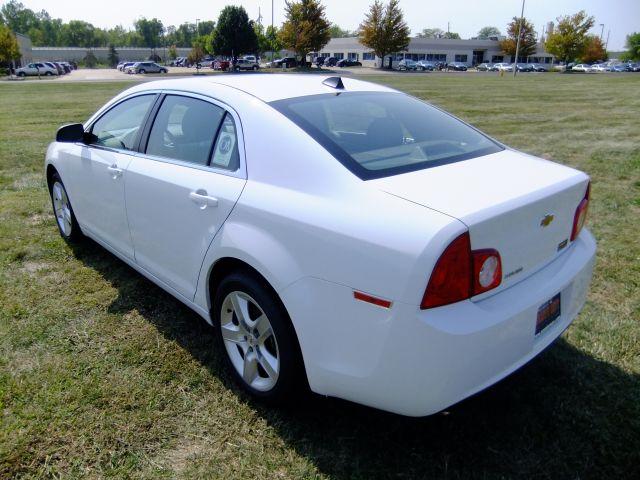 Chevrolet Malibu 2012 photo 4