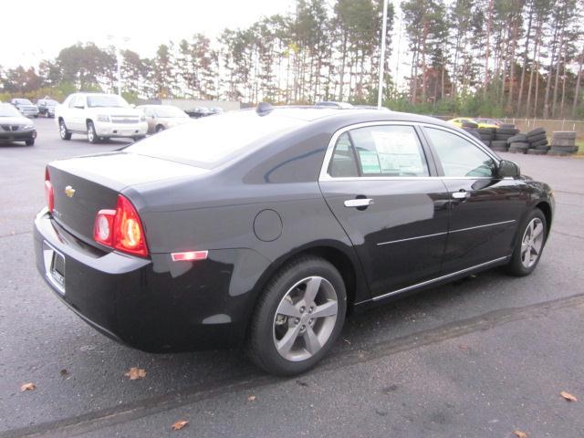 Chevrolet Malibu 2012 photo 2