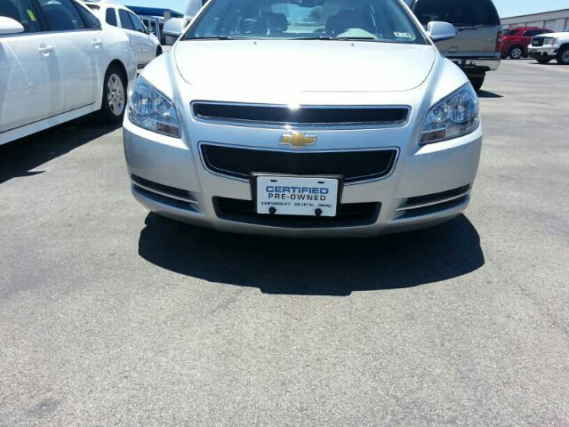 Chevrolet Malibu 2012 photo 2