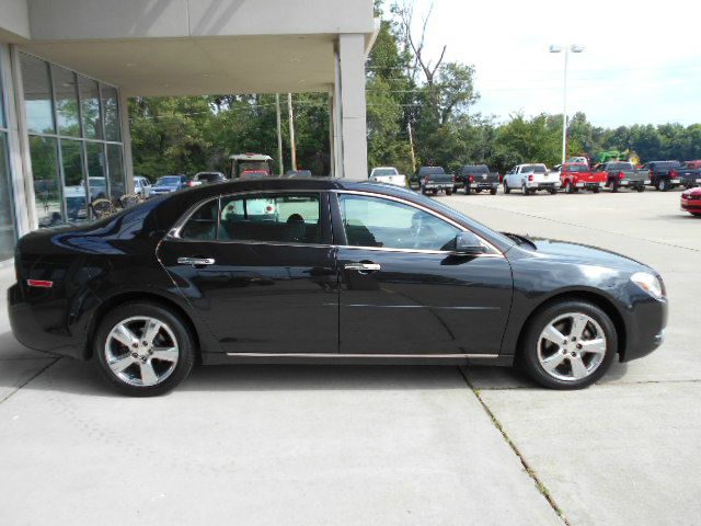 Chevrolet Malibu 2012 photo 3