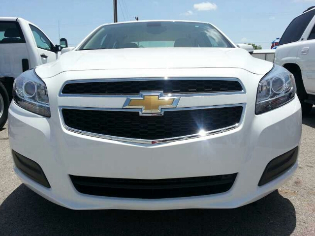 Chevrolet Malibu 2013 photo 2