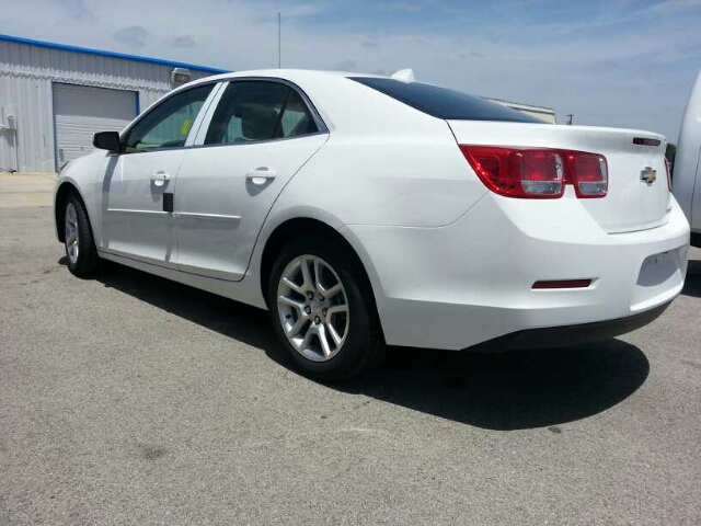 Chevrolet Malibu 2013 photo 3