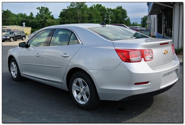 Chevrolet Malibu Touring W/nav.sys Sedan