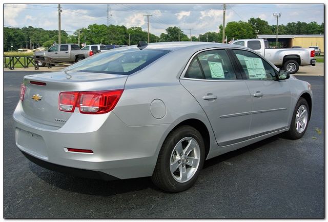 Chevrolet Malibu 2013 photo 1