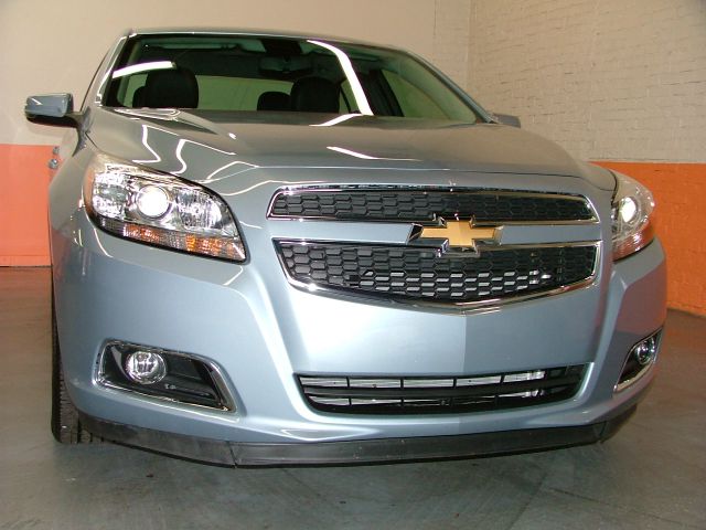 Chevrolet Malibu 2013 photo 2