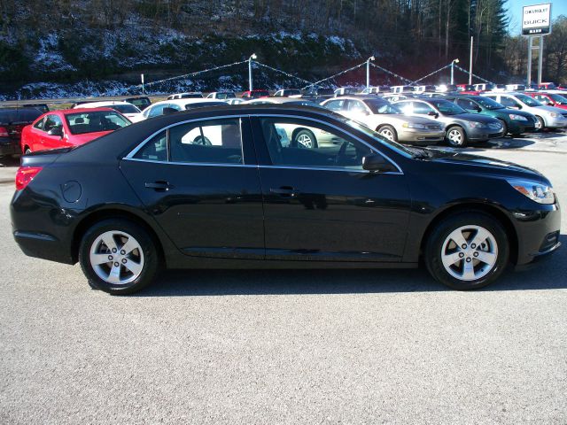 Chevrolet Malibu 2013 photo 1